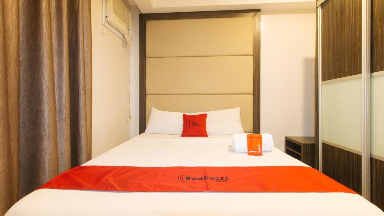 Reddoorz Premium @ West Avenue Ciudad Quezon Exterior foto